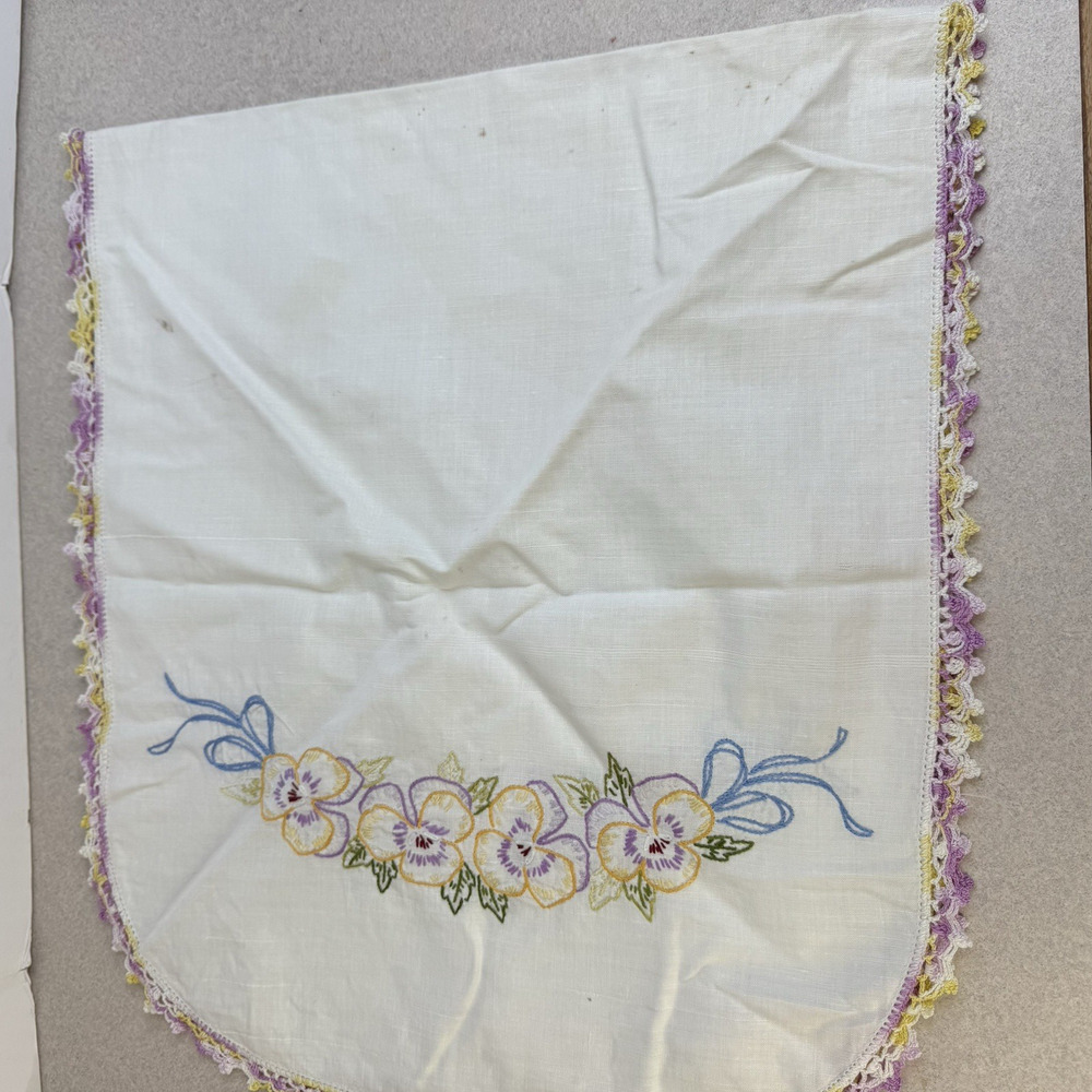 Vintage Lot of 2 Handpainted Hand Stitched Embrodered Table Runners Scarf - Picture 8 of 10